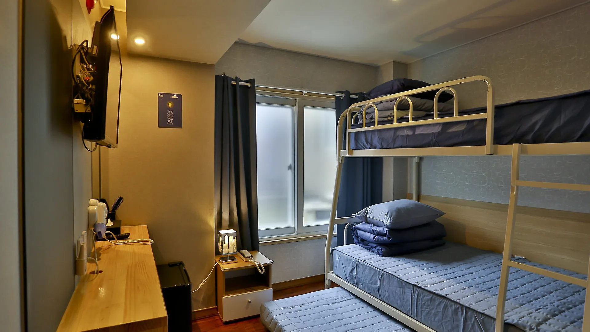 *** Pensjonat Ezstay-Nampo Pusan Korea Południowa