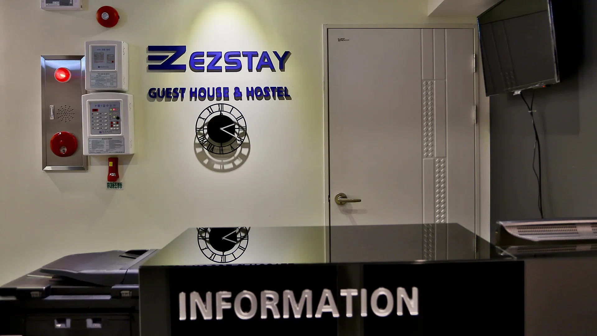Ezstay-Nampo Pusan 3*,